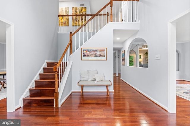 6832 COMPTON HEIGHTS, Clifton, VA 20124