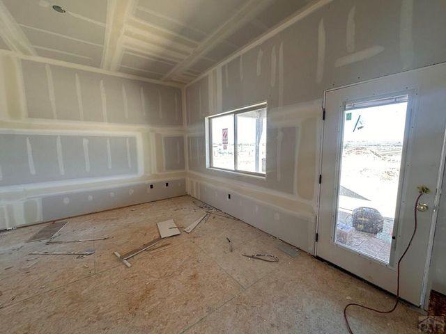 1405 E Dowd Dr, Pueblo West, CO 81007