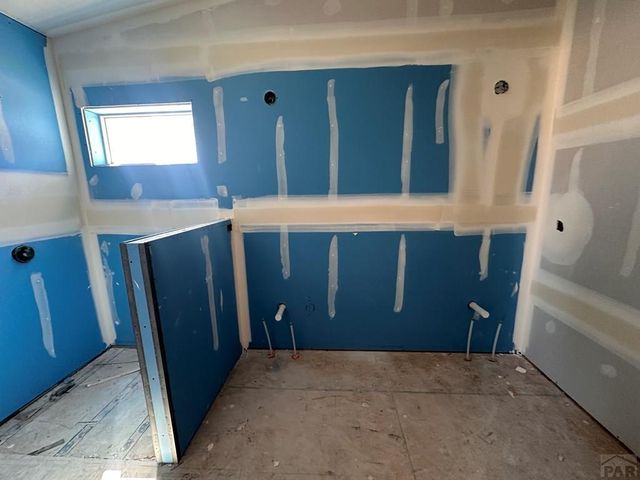 1405 E Dowd Dr, Pueblo West, CO 81007