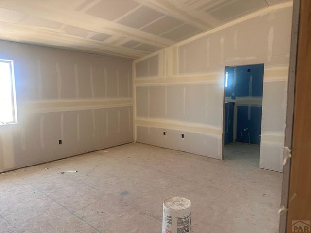 1405 E Dowd Dr, Pueblo West, CO 81007