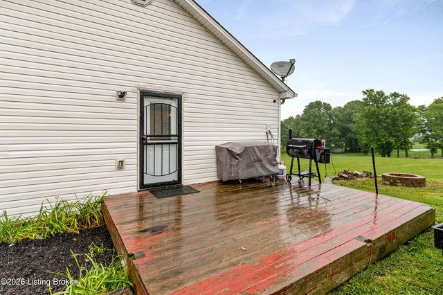 572 Watkins Glen Way, Taylorsville, KY 40071