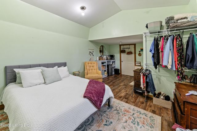 572 Watkins Glen Way, Taylorsville, KY 40071
