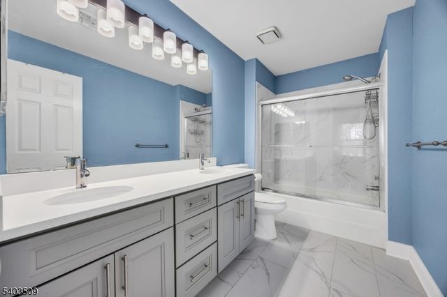 17 MALLARD LN, Bedminster Twp., NJ 07921