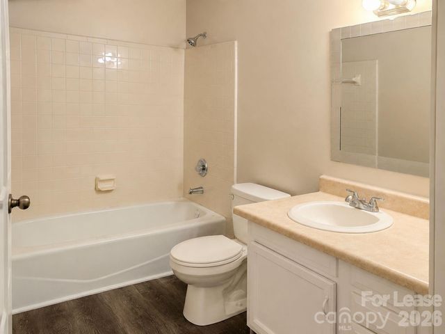 7223 Winery Lane, Charlotte, NC 28227