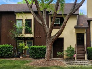 7223 Winery Lane, Charlotte, NC 28227