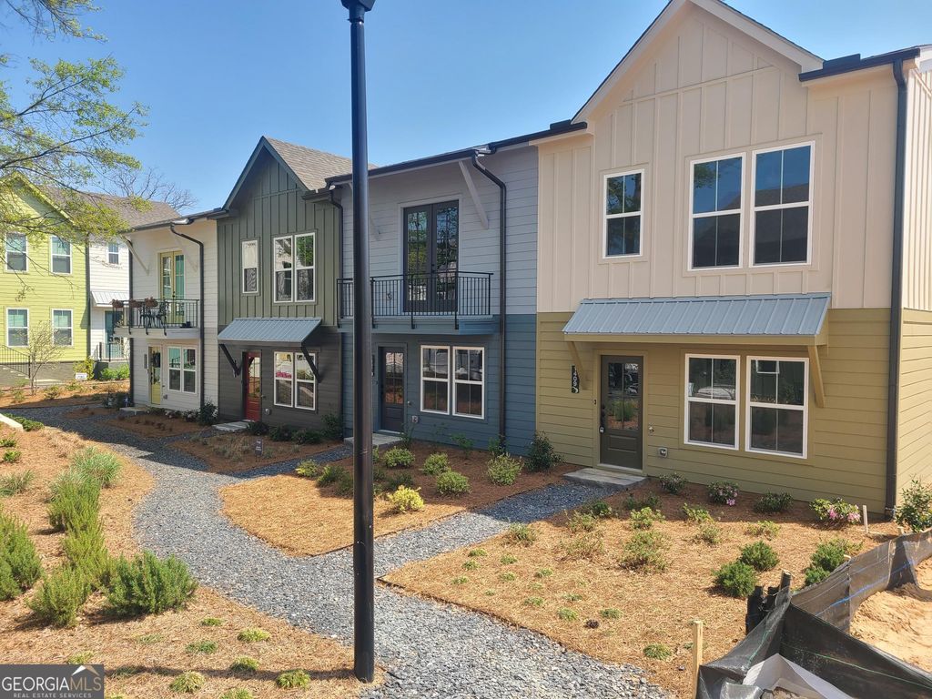 1407 Cozy Circle SE 329, Atlanta, GA 30315