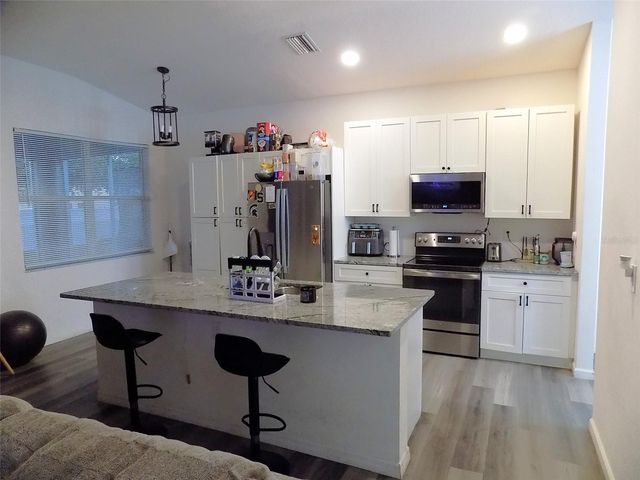 11218 LAUREL BROOK COURT, Riverview, FL 33569