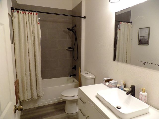 11218 LAUREL BROOK COURT, Riverview, FL 33569