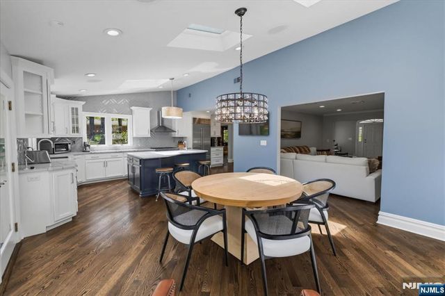 327 Woodside Avenue, Franklin Lakes, NJ 07417