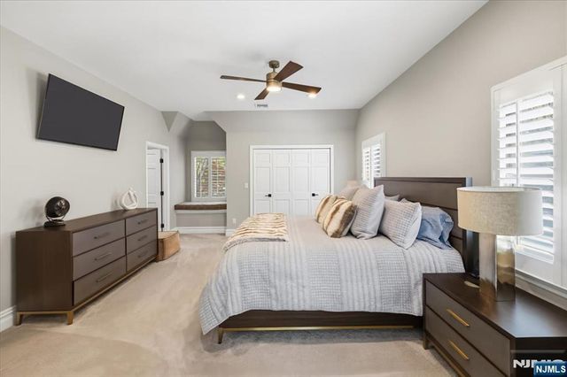 327 Woodside Avenue, Franklin Lakes, NJ 07417