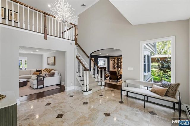 327 Woodside Avenue, Franklin Lakes, NJ 07417
