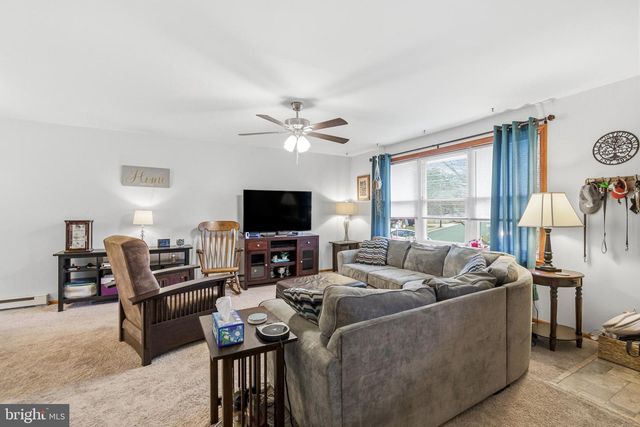 843 NEW JERSEY AVE, Deptford, NJ 08096