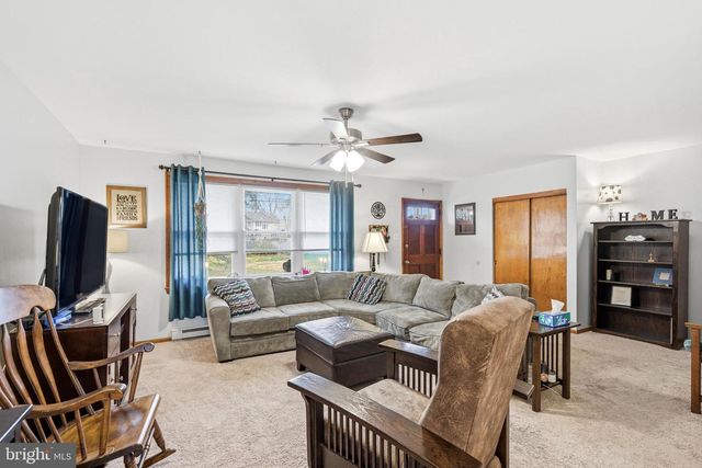 843 NEW JERSEY AVE, Deptford, NJ 08096