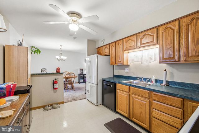 843 NEW JERSEY AVE, Deptford, NJ 08096