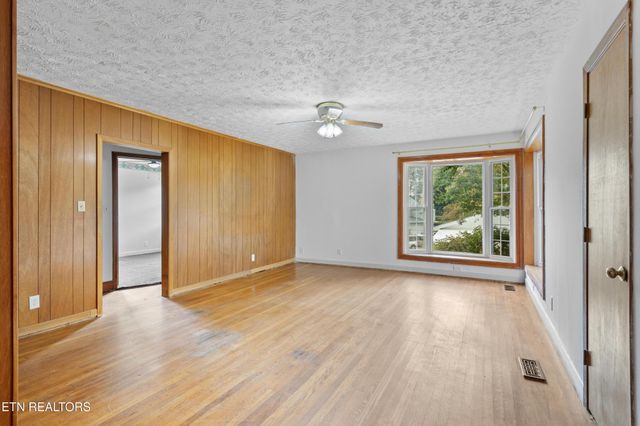 5402 Morning Dove Circle, Knoxville, TN 37918