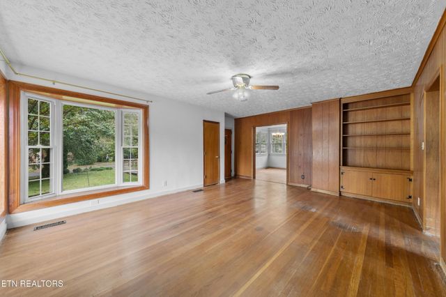 5402 Morning Dove Circle, Knoxville, TN 37918