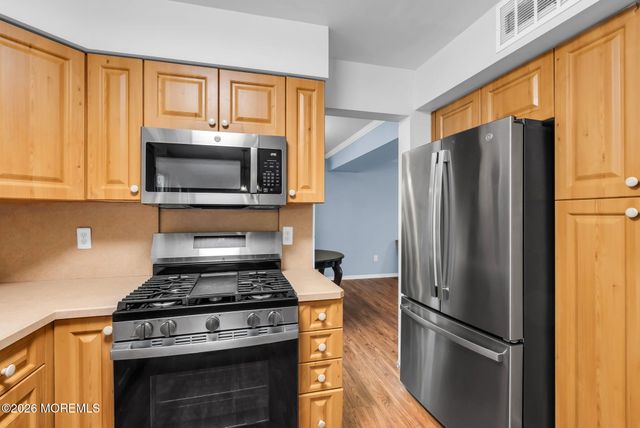 100 S Appletree Road, Howell, NJ 07731