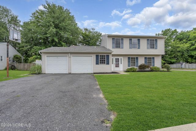 100 S Appletree Road, Howell, NJ 07731