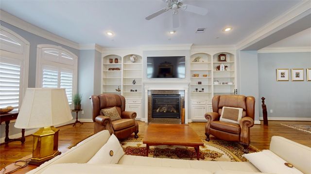 2419 Driscoll Street, Houston, TX 77019