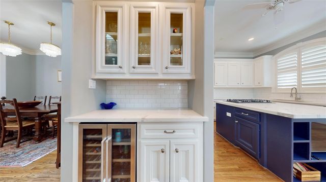 2419 Driscoll Street, Houston, TX 77019