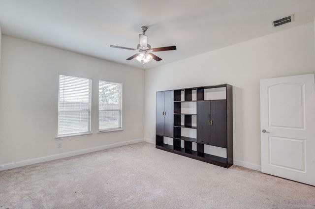 7235 Crowell Avenue, Arlington, TX 76002