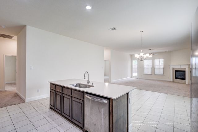 7235 Crowell Avenue, Arlington, TX 76002