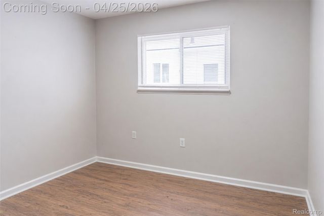 9263 Sylvia Street, Taylor, MI 48180