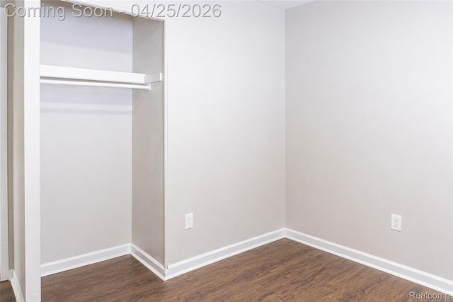 9263 Sylvia Street, Taylor, MI 48180