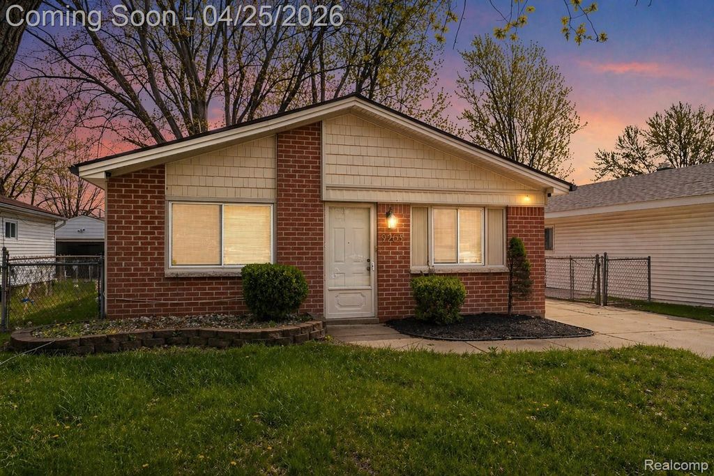 9263 Sylvia Street, Taylor, MI 48180