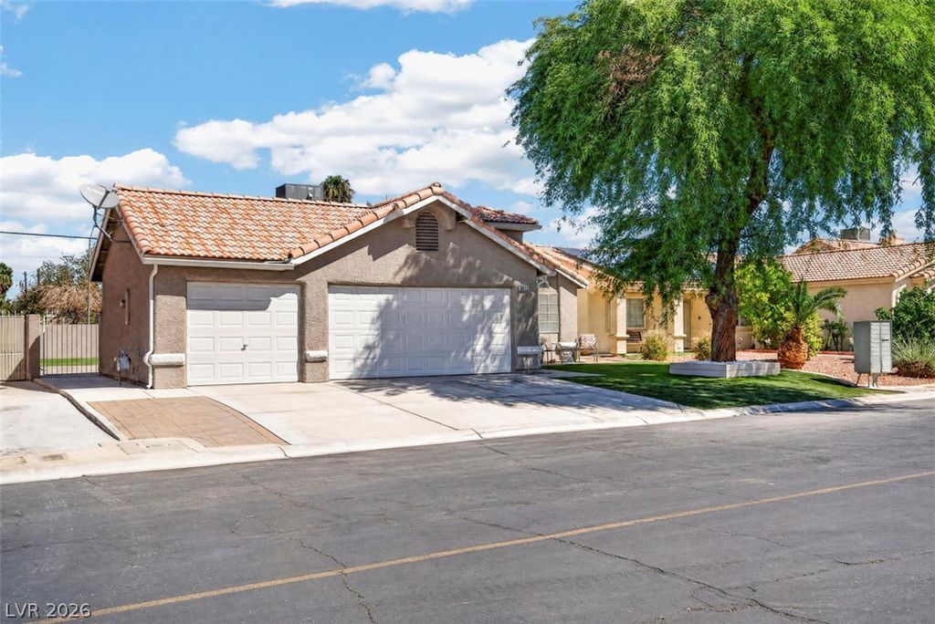 5828 Sunny Orchard Lane, Las Vegas, NV 89110 — photo 3