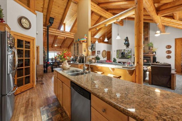 1925 Baldwin Lake Road, Big Bear, CA 92314