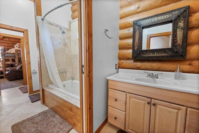 1925 Baldwin Lake Road, Big Bear, CA 92314