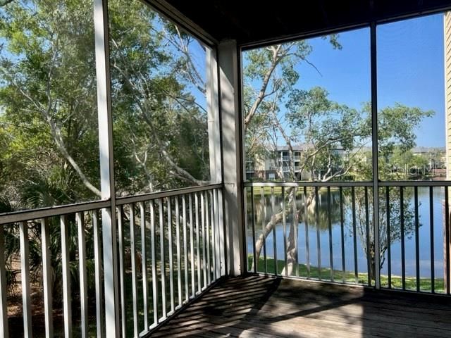 10122 WINSFORD OAK BOULEVARD 411, Tampa, FL 33624