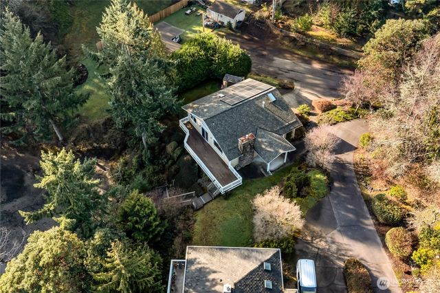 2604 Vincent Way NW, Bremerton, WA 98312