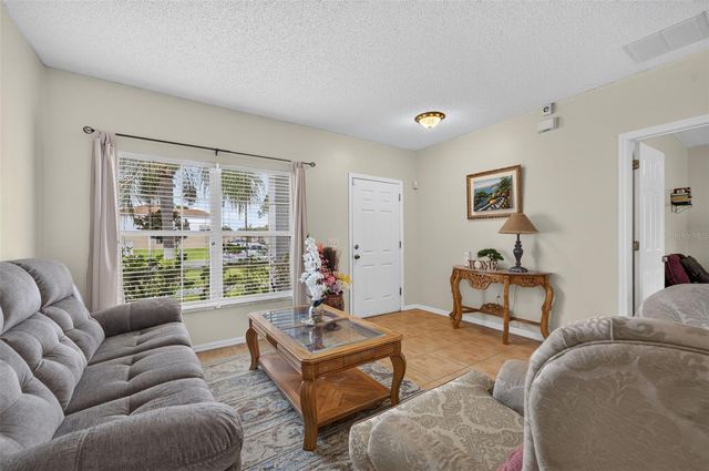 925 GILLINGHAM COURT, Kissimmee, FL 34758