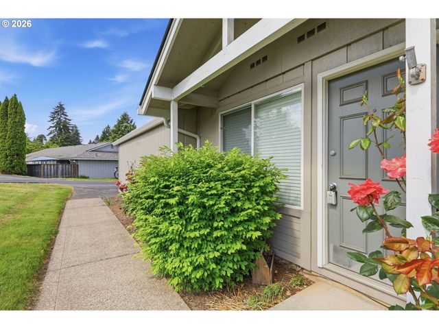 8225 Sw SHENANDOAH Way, Tualatin, OR 97062
