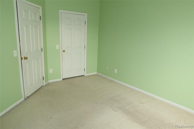 1956 Campau Farms Circle, Detroit, MI 48207