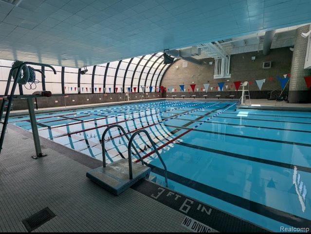 1956 Campau Farms Circle, Detroit, MI 48207