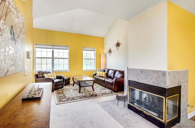 1956 Campau Farms Circle, Detroit, MI 48207