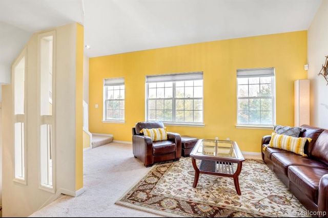 1956 Campau Farms Circle, Detroit, MI 48207