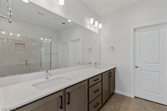 11636 Golden Oriole Avenue, Las Vegas, NV 89138