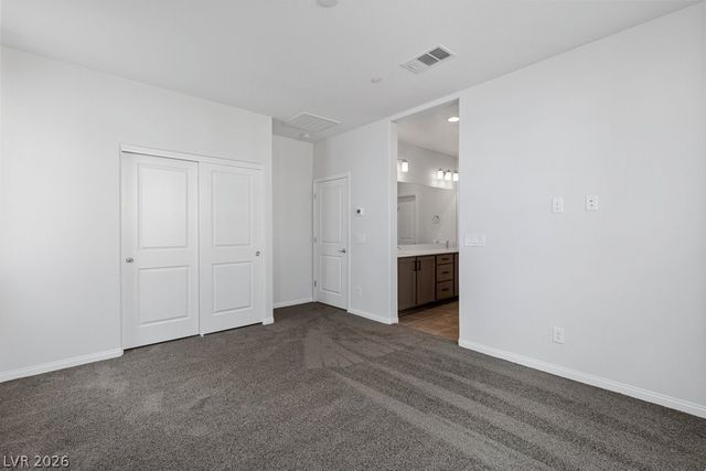 11636 Golden Oriole Avenue, Las Vegas, NV 89138