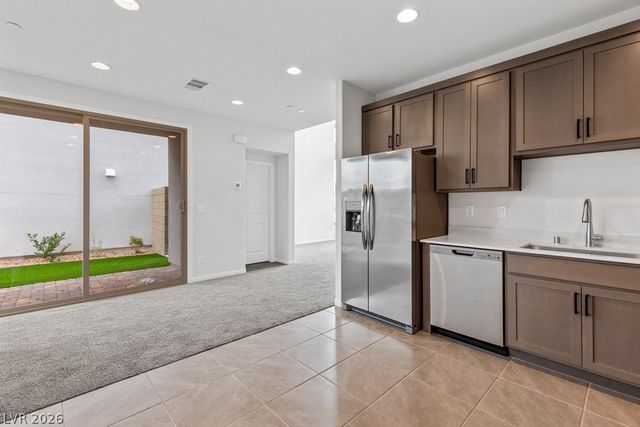 11636 Golden Oriole Avenue, Las Vegas, NV 89138