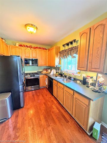 7442 Spy Glass Lane, Ypsilanti, MI 48197