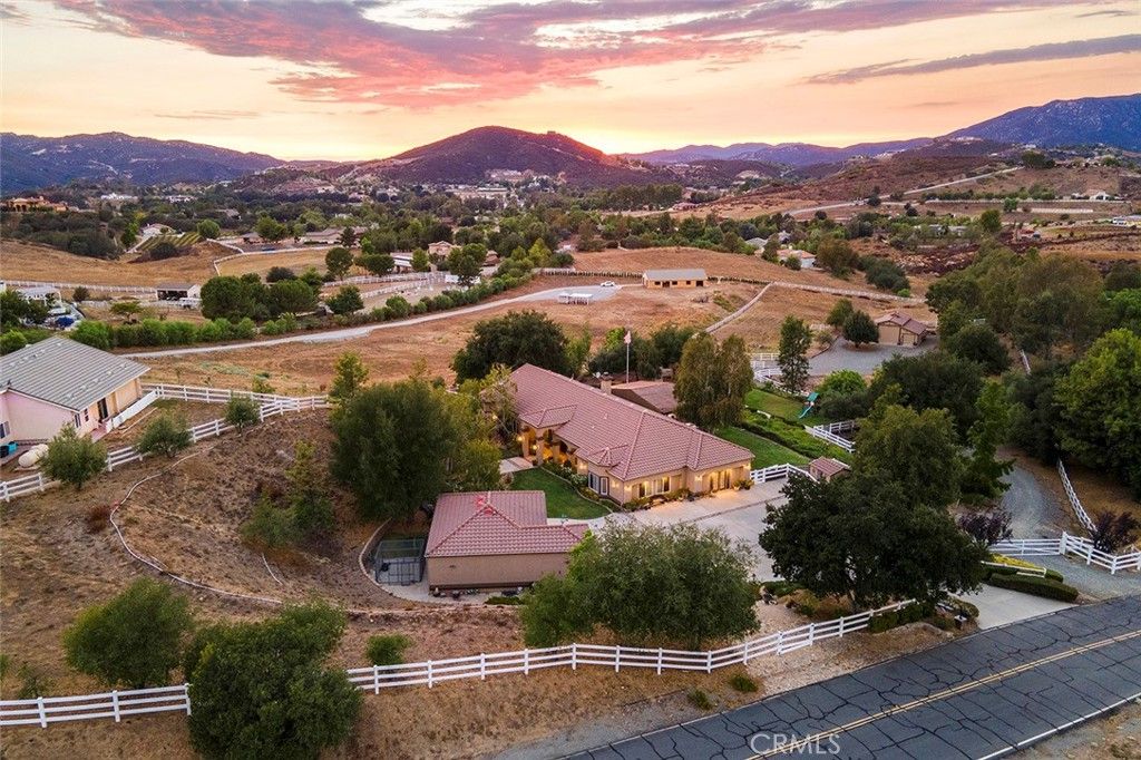 39985 Calle De Suenos, Murrieta, CA 92562 — exterior