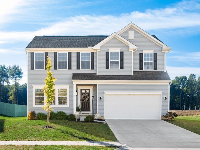 805 Saddle Avenue, Pataskala, OH 43062