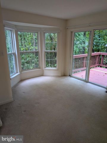10015 GRASS MARKET CT, Fredericksburg, VA 22408