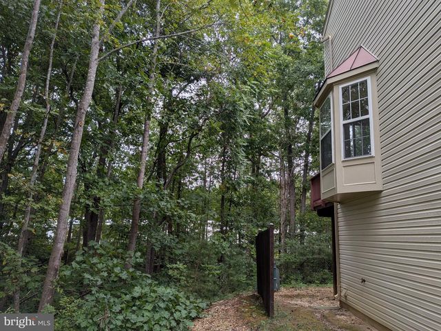 10015 GRASS MARKET CT, Fredericksburg, VA 22408