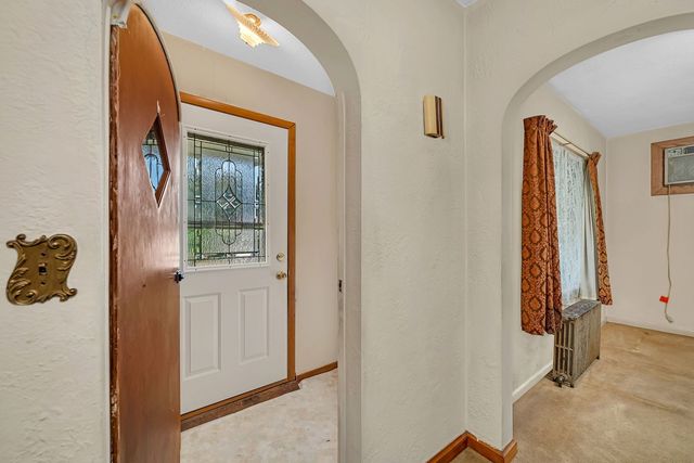 824 Harlow Avenue, Joliet, IL 60433