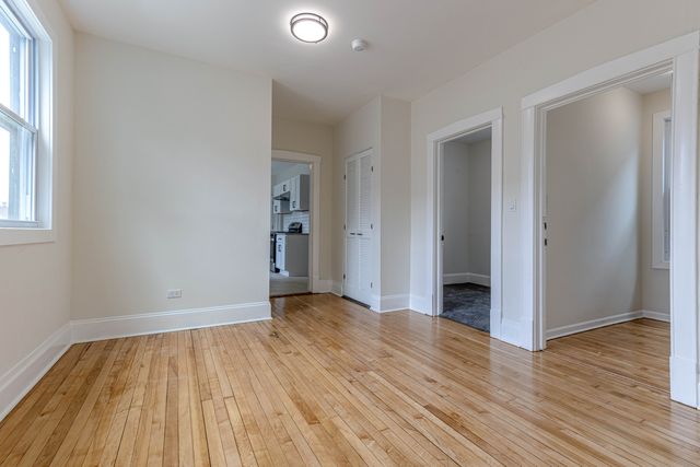 2806 S 48th Court, Cicero, IL 60804